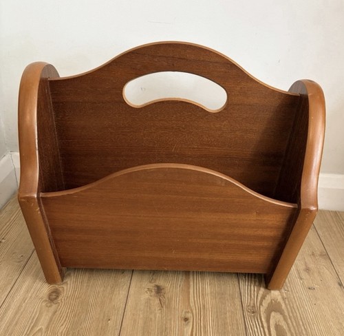 Vintage wooden magazine rack - magazine,